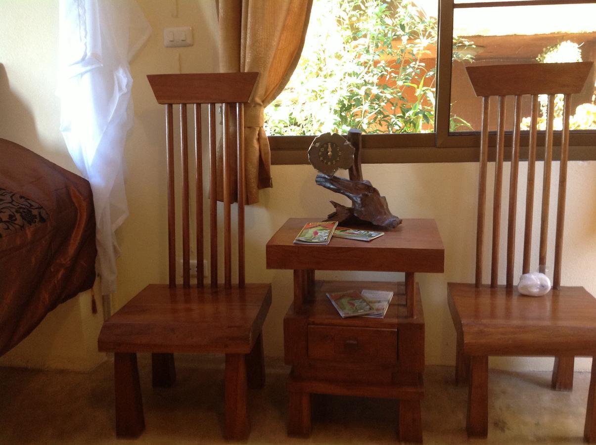 Baan Plubpla Wilai Hotell Ban Pu Khai Rum bild