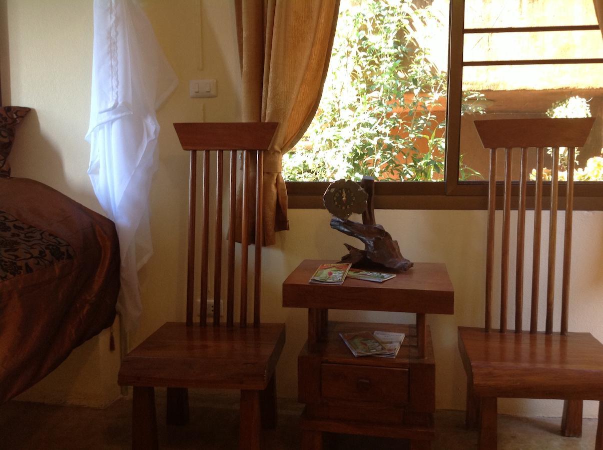 Baan Plubpla Wilai Hotell Ban Pu Khai Rum bild