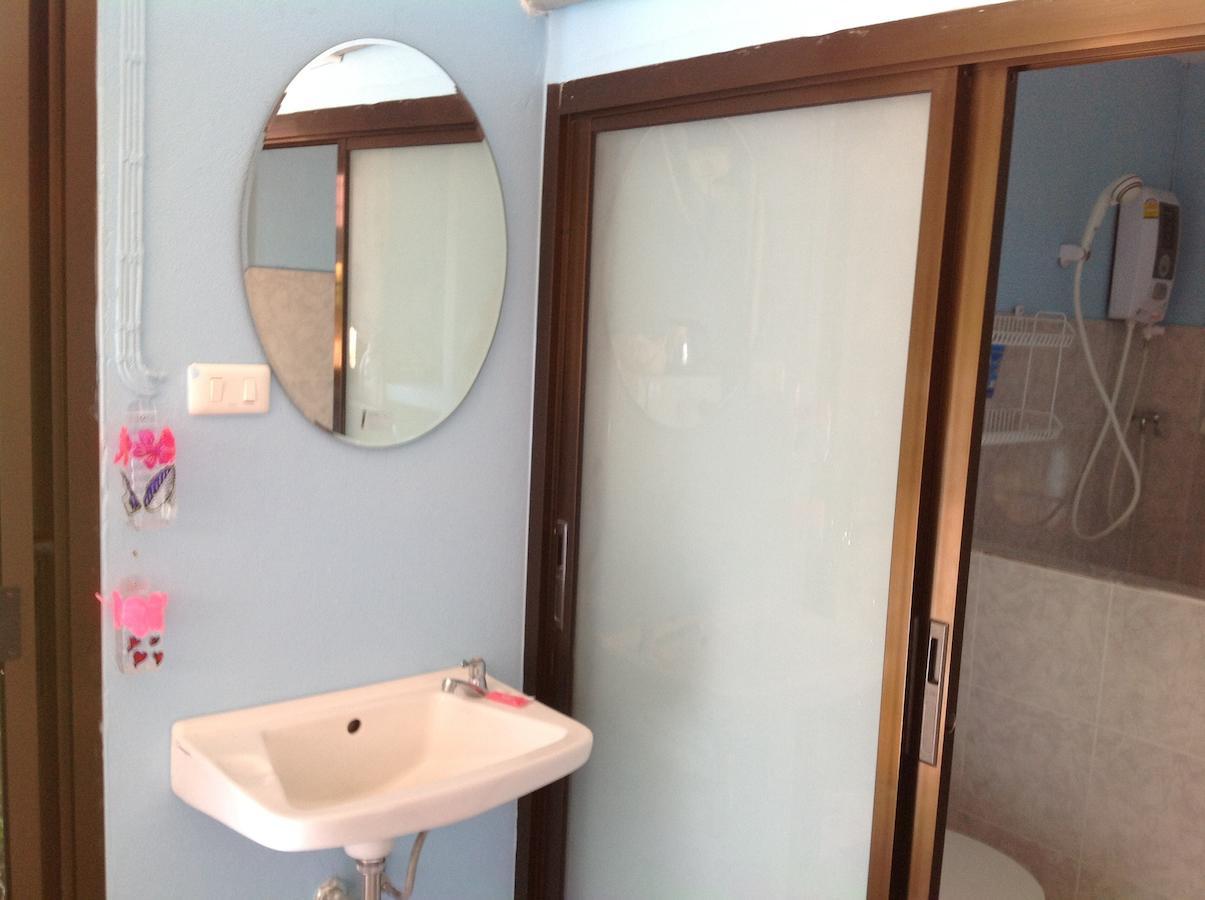 Baan Plubpla Wilai Hotell Ban Pu Khai Rum bild