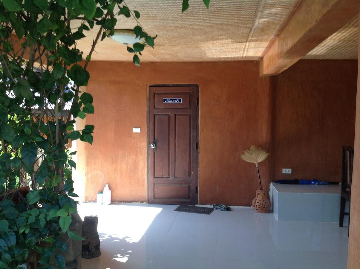 Baan Plubpla Wilai Hotell Ban Pu Khai Rum bild