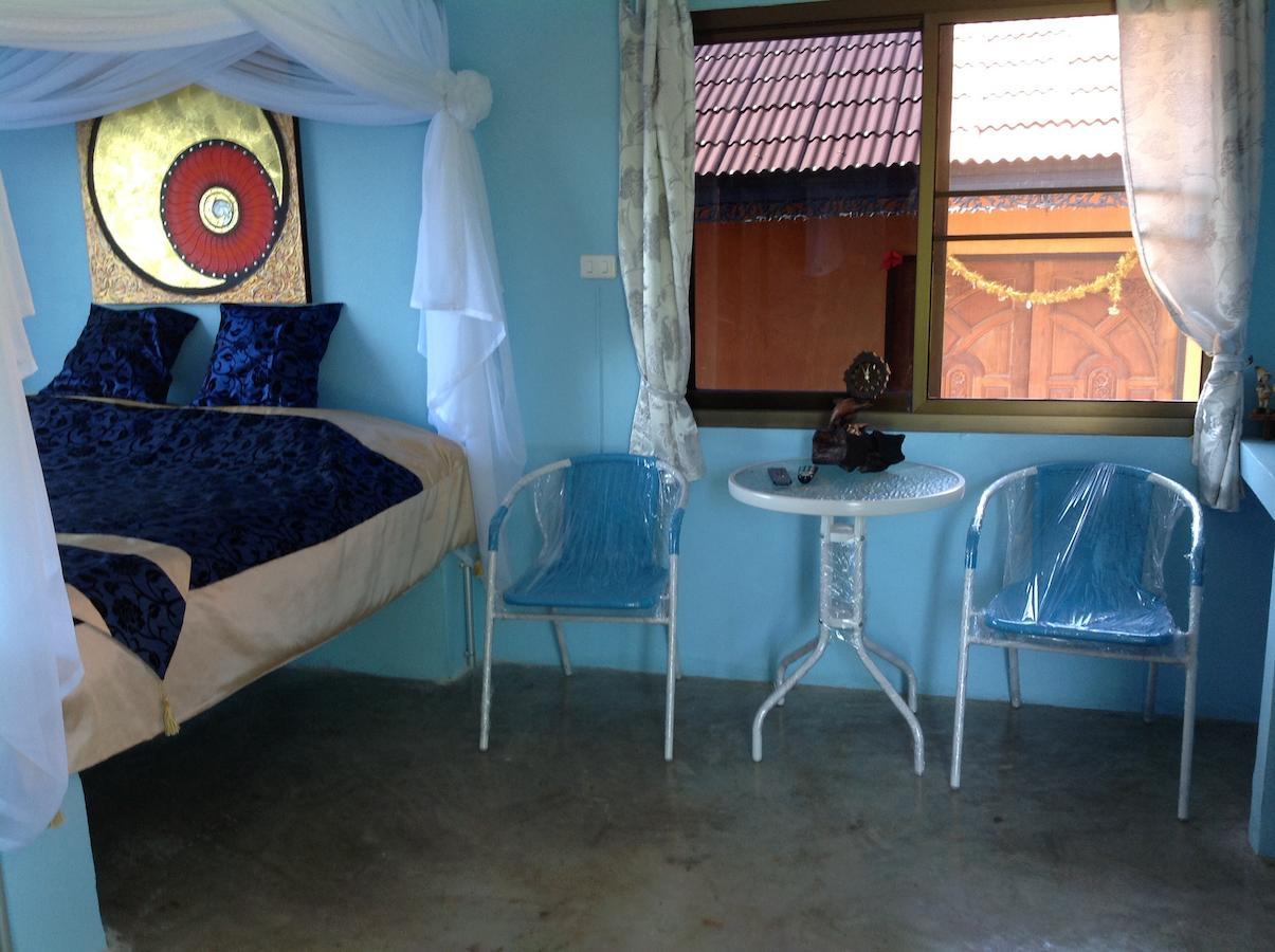 Baan Plubpla Wilai Hotell Ban Pu Khai Rum bild